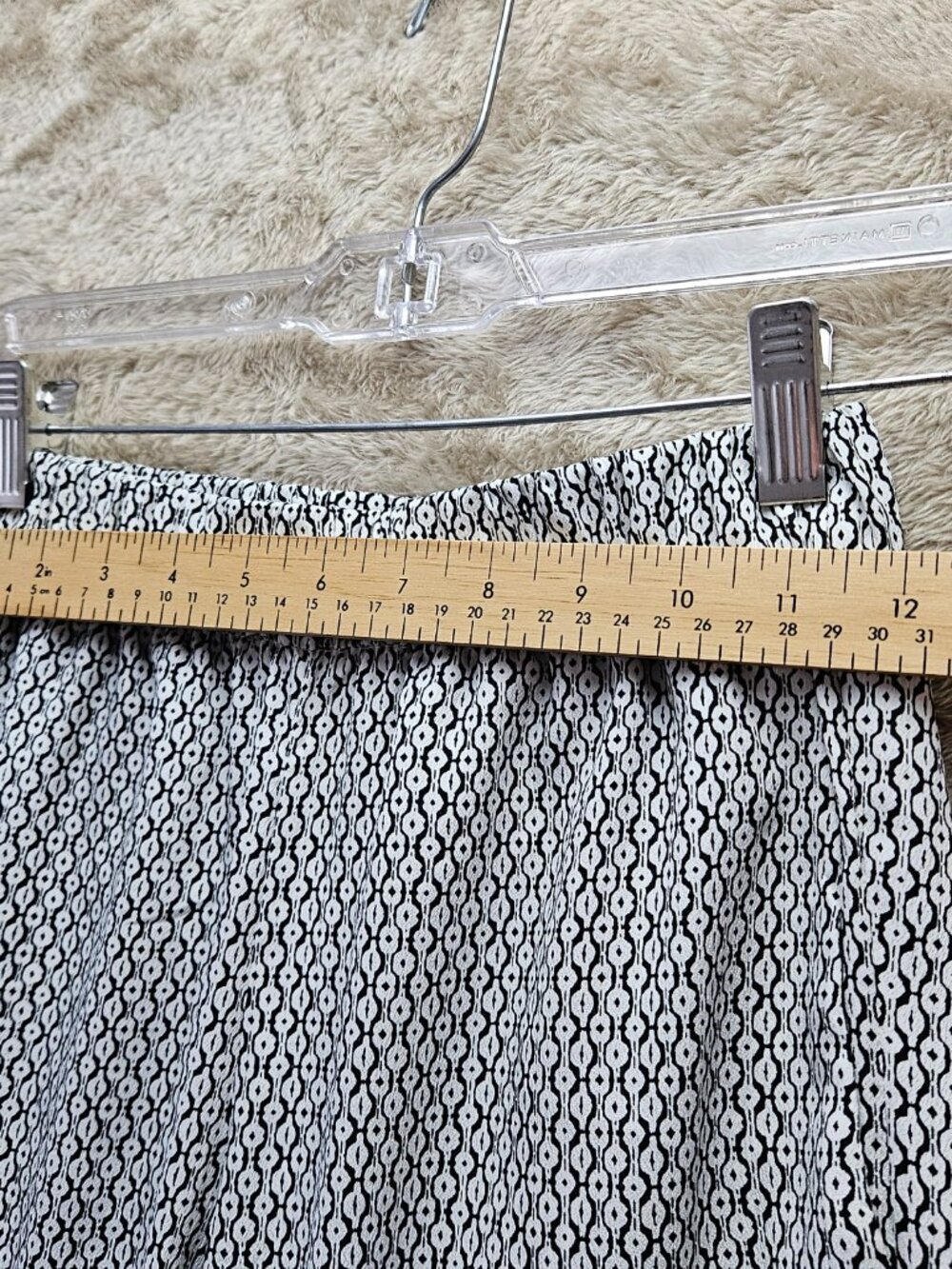 H&M Pants Flowy Indigo Geo Print Elastic Waistband Pockets Black White Pattern - Picture 5 of 6